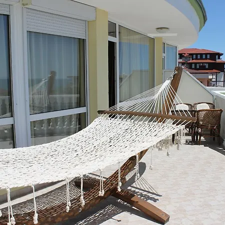 호텔 семеен идън