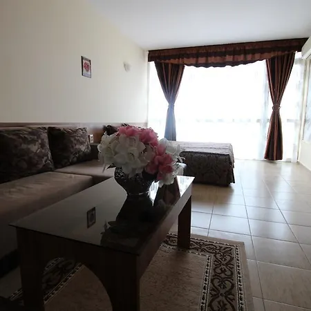 семеен идън 酒店