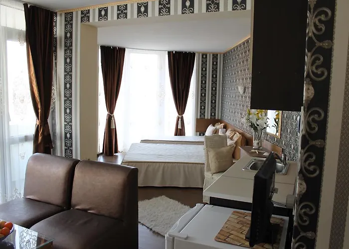 семеен идън 酒店