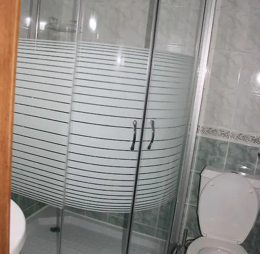 семеен идън 酒店 3*