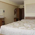 семеен идън Otel