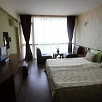 семеен идън Otel 3*