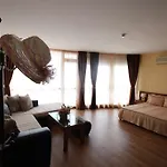 семеен идън Otel