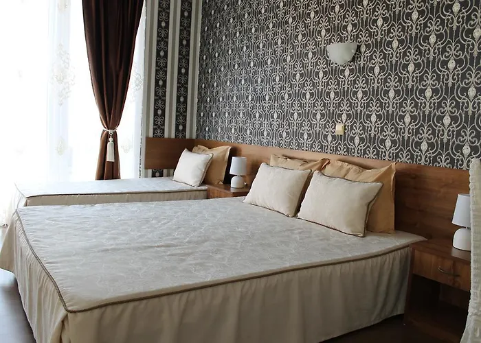 Hotel семеен идън Sveti Vlas