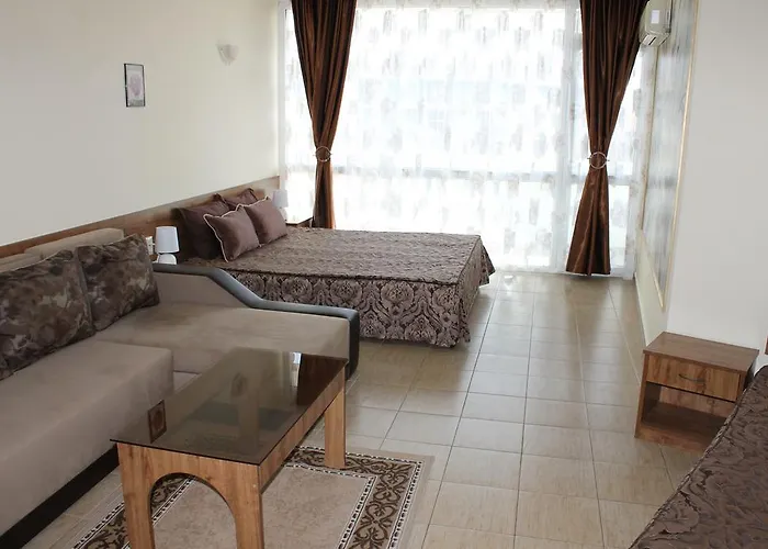 семеен идън Hotel Sveti Vlas