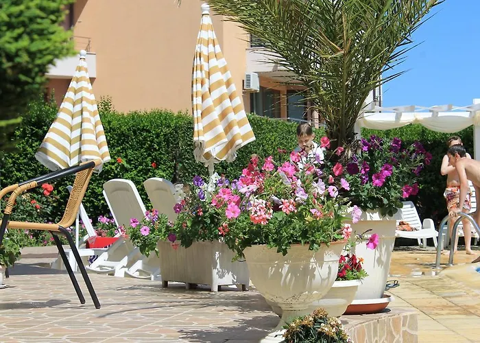 семеен идън Hotel Sveti Vlas