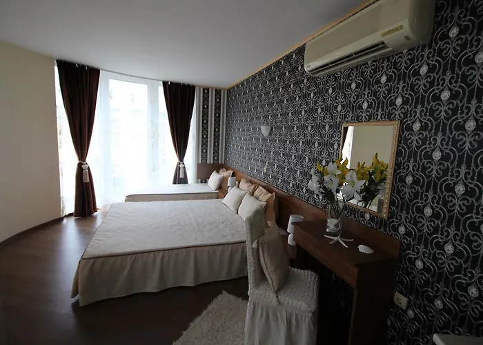 семеен идън Hotel