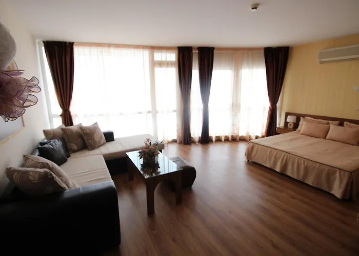 семеен идън Hotel Sveti Vlas